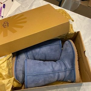 Ugg classic tall boots, size 3